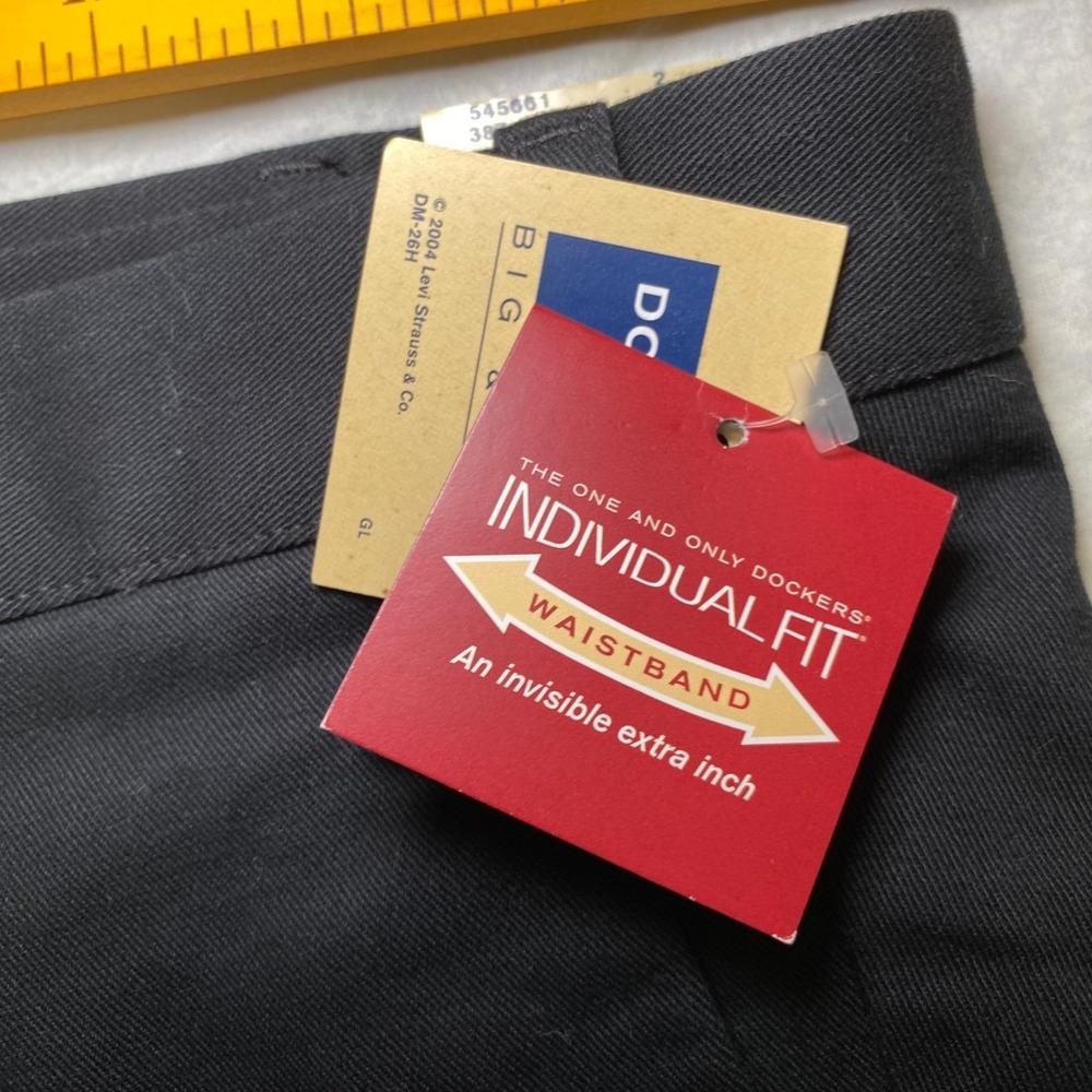 Dockers Original Khaki Pants 46x32 Big & Tall Pleated Classic Fit NWT Black - Picture 6 of 14